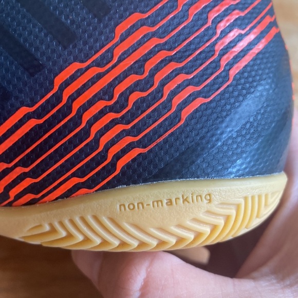 Adidas Nemeziz Indoor Shoes - Picture 5 of 10